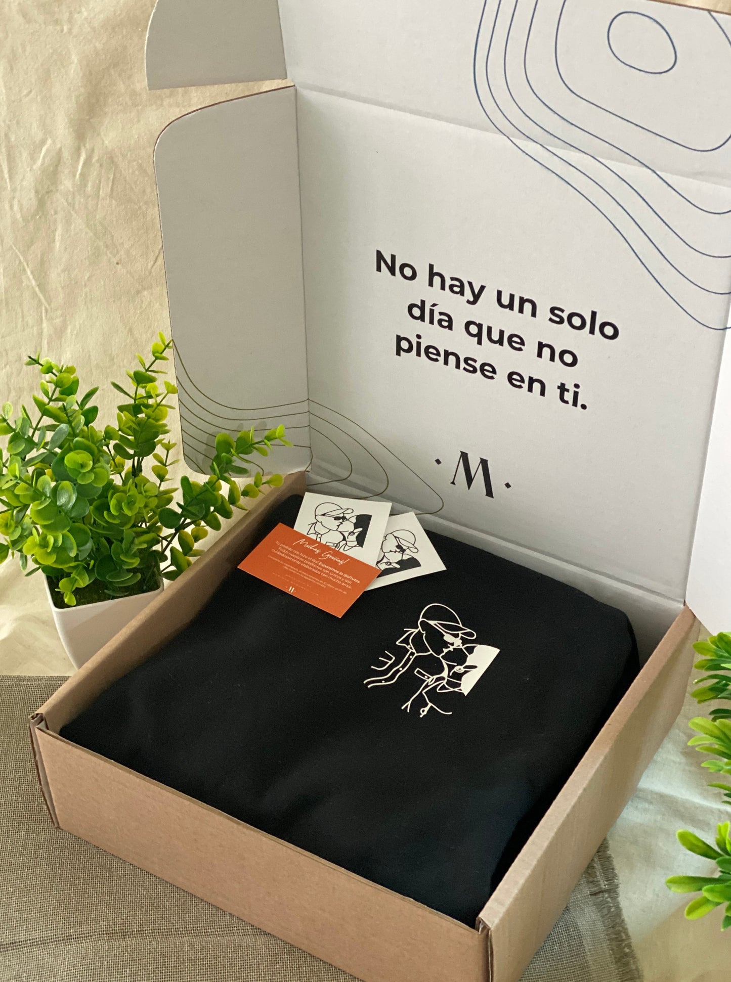 Sudadera Personalizada (Individual con caja personalizada)